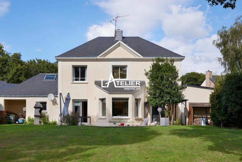 Maison - 162 m² - 5 pièces