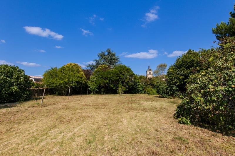 Maison - 201 m² - 7 pièces