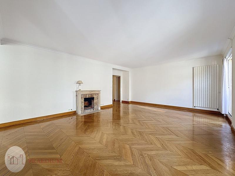 Appartement - 118 m² - 5 pièces