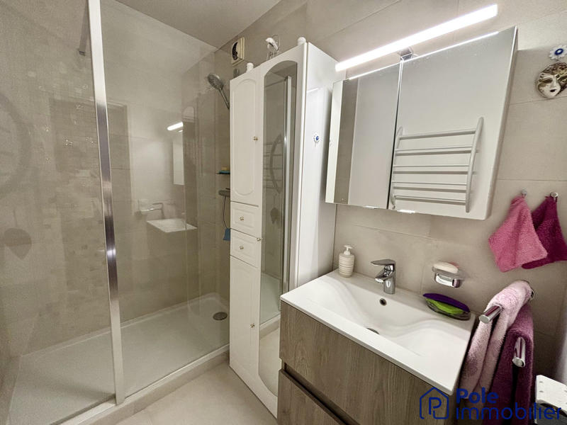 Appartement - 89 m² - 5 pièces