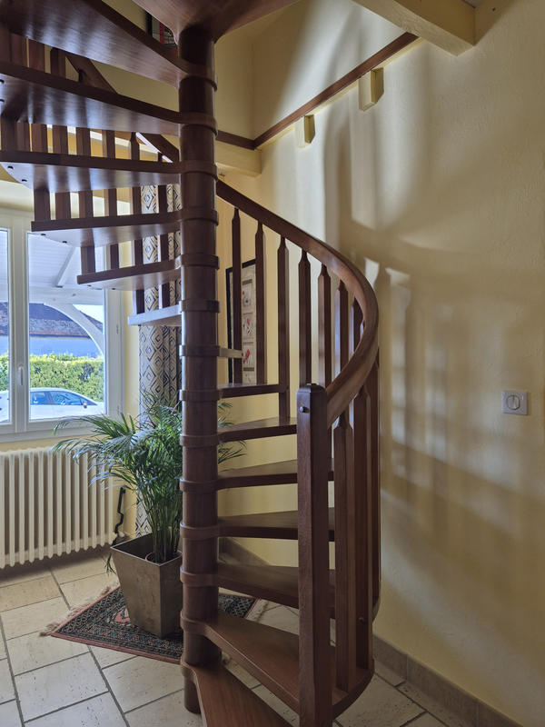 Propriété - 205 m² - 8 pièces