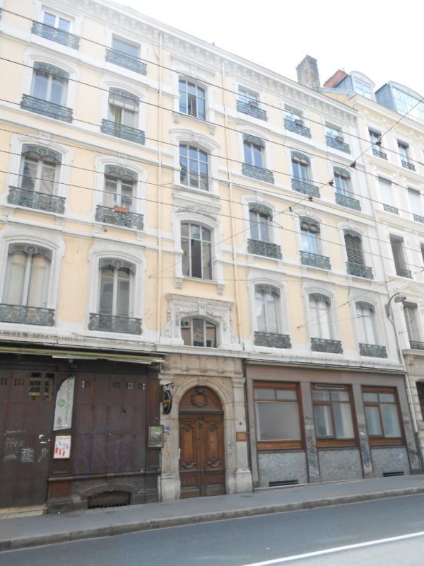 Appartement - 83 m² - 3 pièces