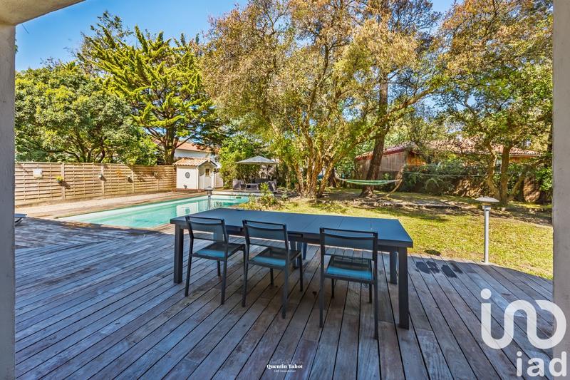 Maison de maîtres - 208 m² - 7 pièces