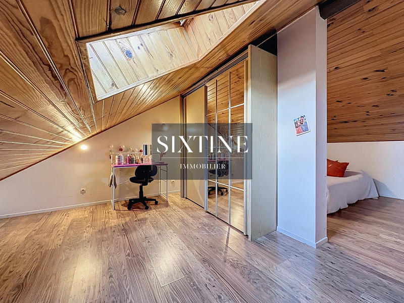 Maison - 150 m² - 7 pièces