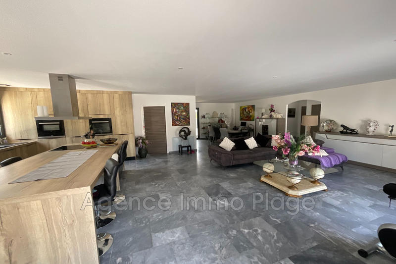 Demeure - 126 m² - 5 pièces