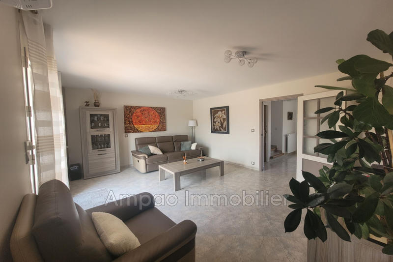 Pavillon - 96 m² - 4 pièces