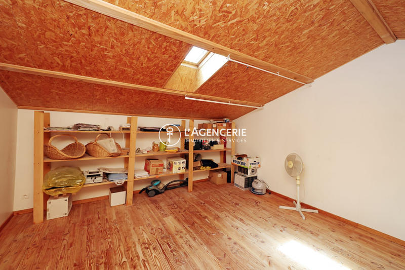 Local commercial - 246 m²