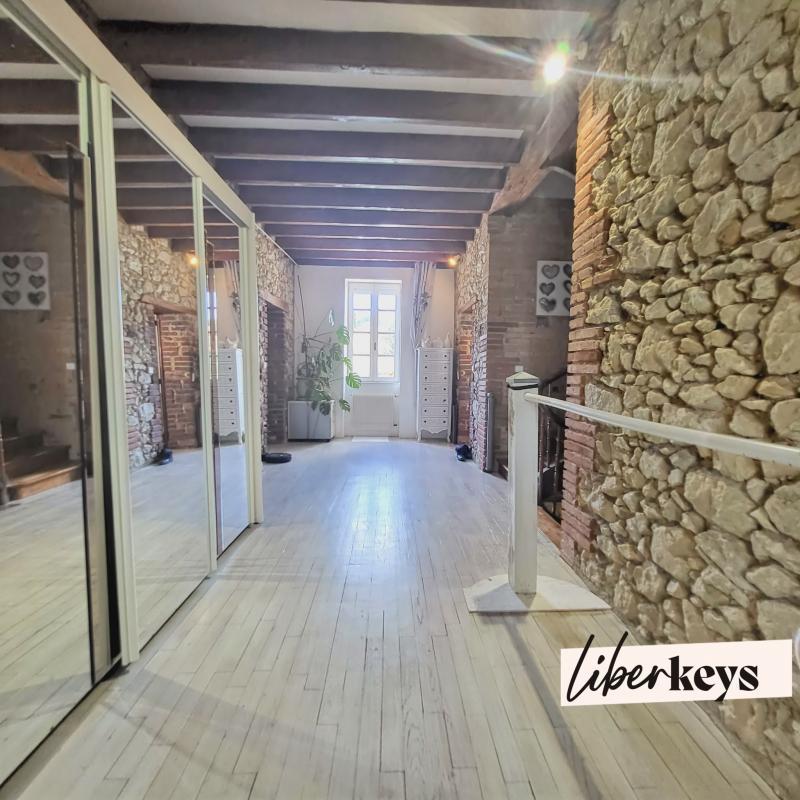 Maison bourgeoise - 450 m² - 14 pièces