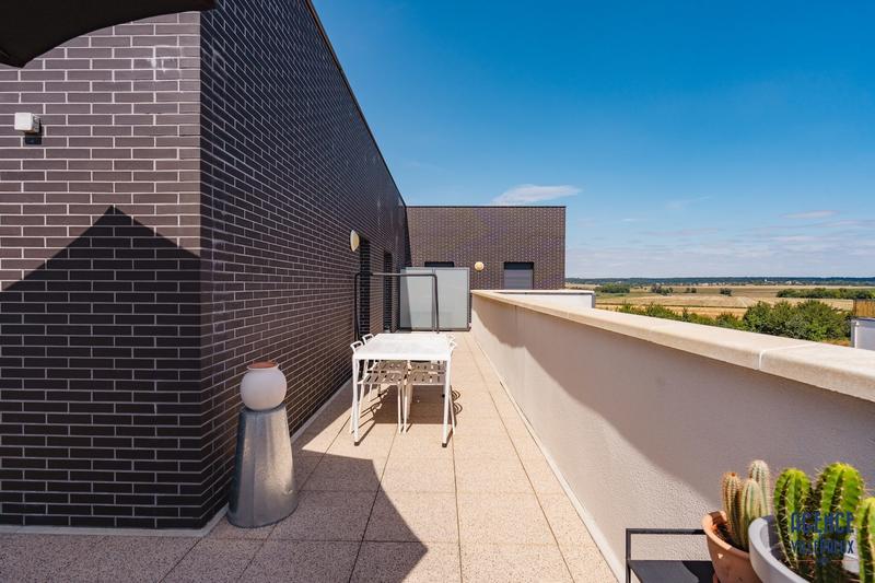 Appartement - 96 m² - 3 pièces