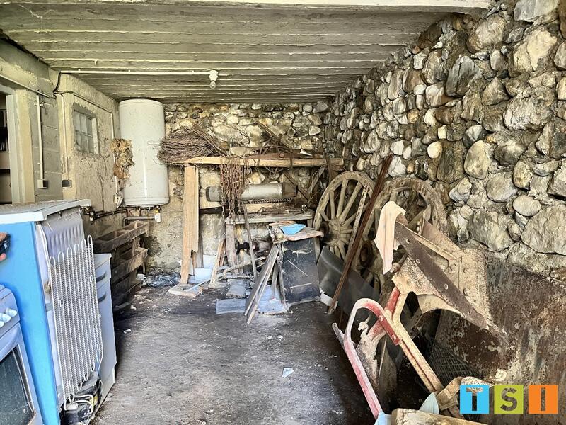 Maison ancienne - 82 m² - 4 pièces