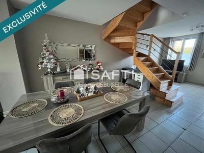 Maison - 90 m² - 4 pièces