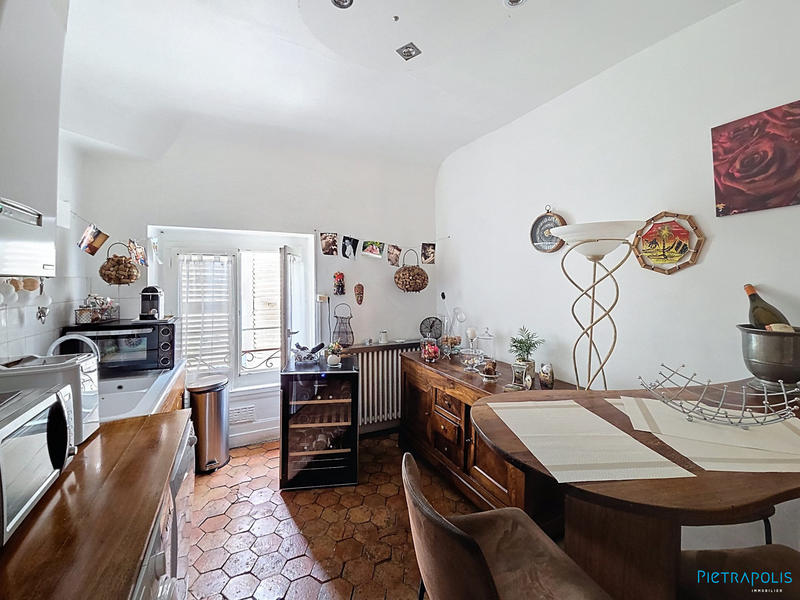 Appartement - 105 m² - 4 pièces