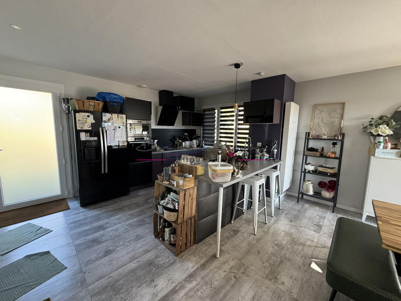 Maison - 95 m² - 4 pièces