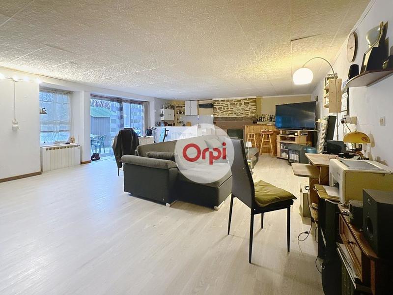 Maison - 161 m² - 5 pièces