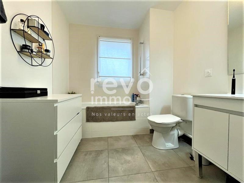 Maison - 86 m² - 4 pièces