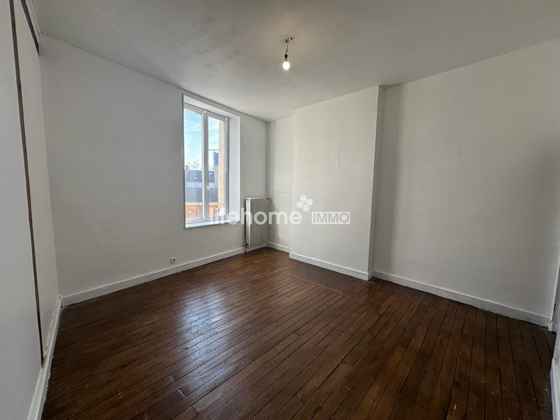 Maison - 180 m² - 7 pièces