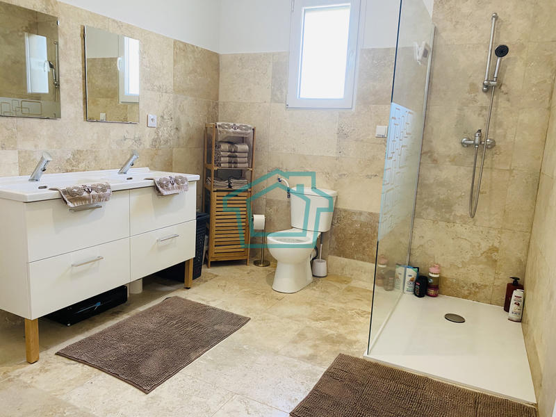 Maison - 144 m² - 6 pièces