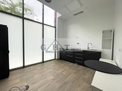 Local commercial - 160 m²