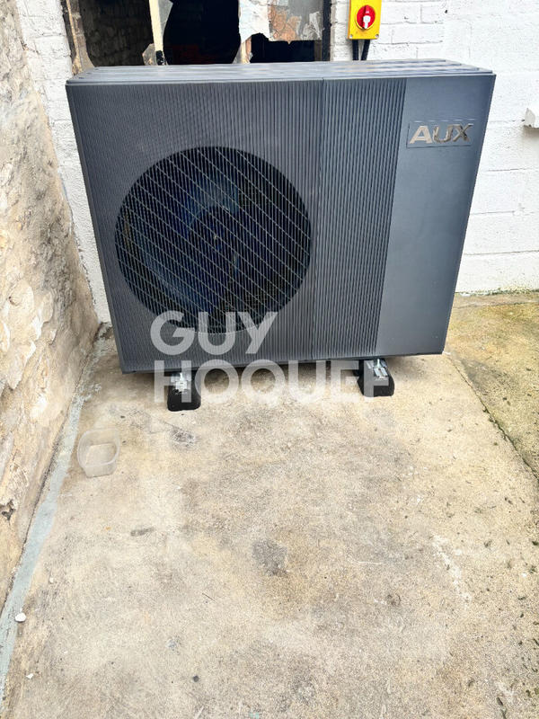 Maison - 95 m² - 5 pièces