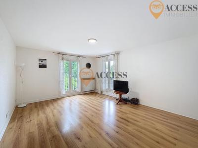 Appartement - 81 m² - 4 pièces