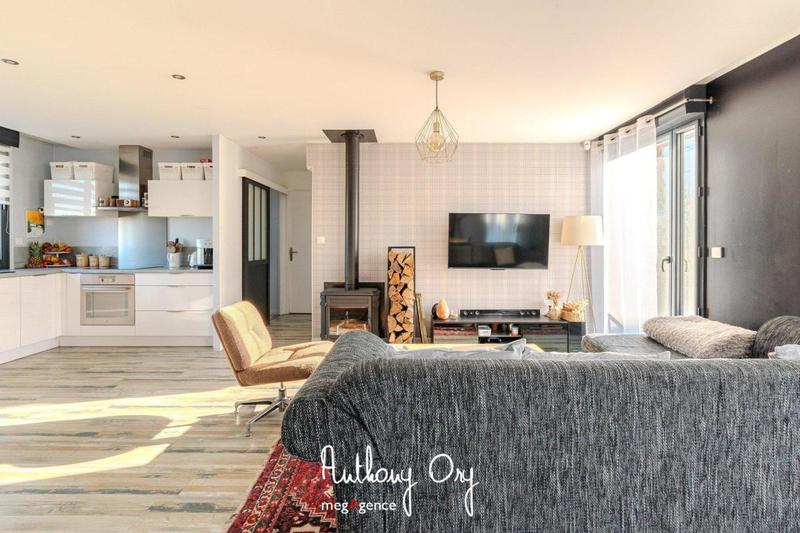 Pavillon - 75 m² - 4 pièces