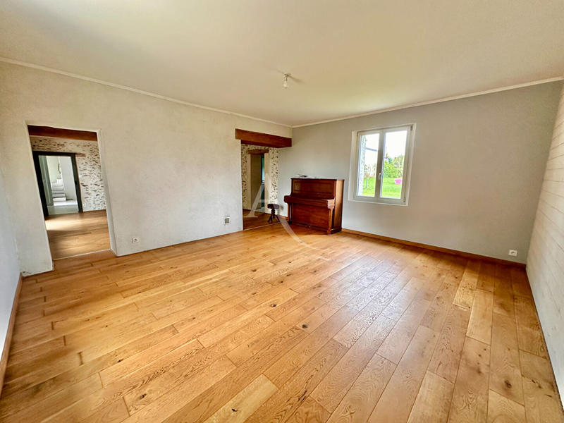 Maison - 198 m² - 5 pièces
