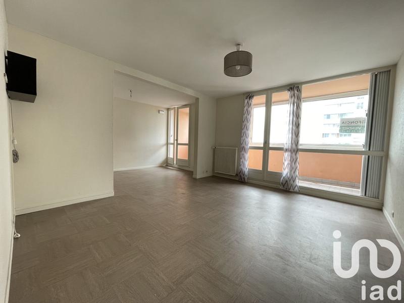 Appartement - 79 m² - 3 pièces