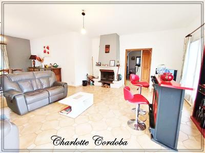 Maison - 99 m² - 3 pièces