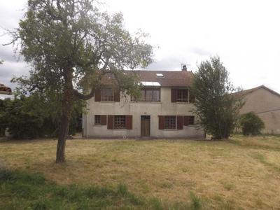 Maison traditionnelle - 230 m² - 8 pièces