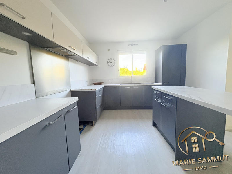 Maison traditionnelle - 163 m² - 5 pièces