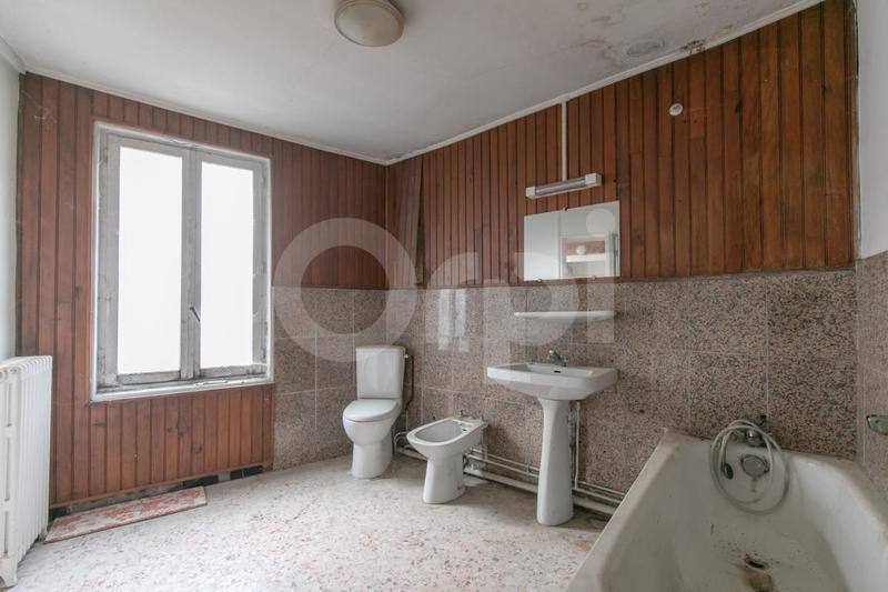 Immeuble - 216 m² - 5 pièces