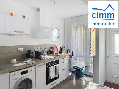 Appartement - 65 m² - 3 pièces