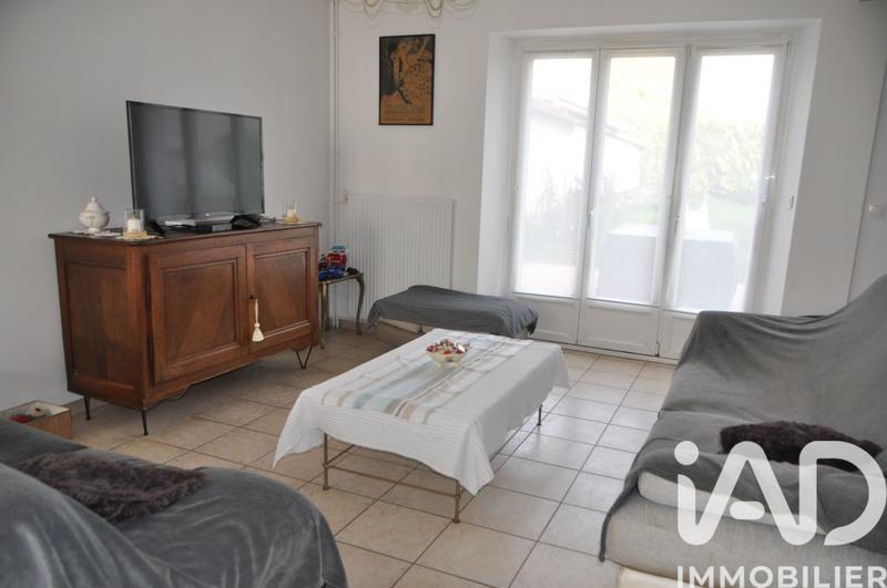 Maison - 209 m² - 7 pièces