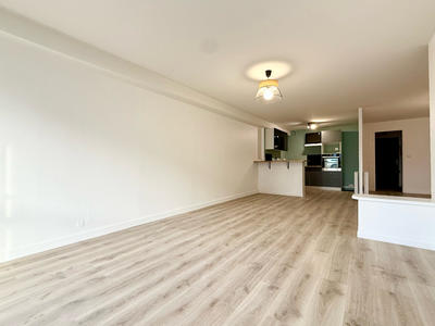 Appartement - 67 m² - 1 pièce