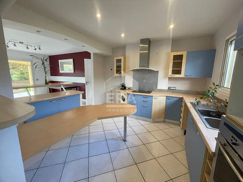 Maison - 120 m² - 5 pièces