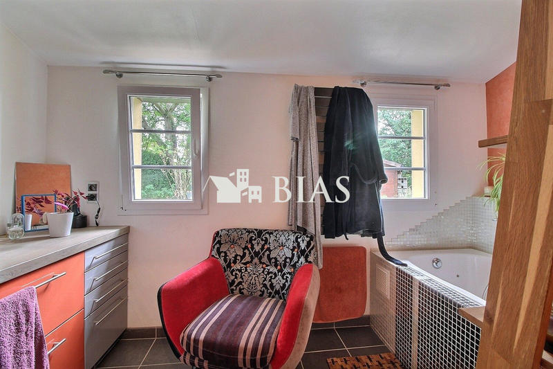 Maison - 141 m² - 7 pièces