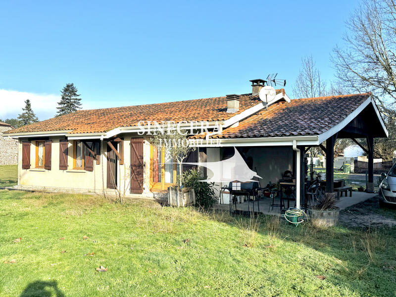 Maison - 90 m² - 4 pièces