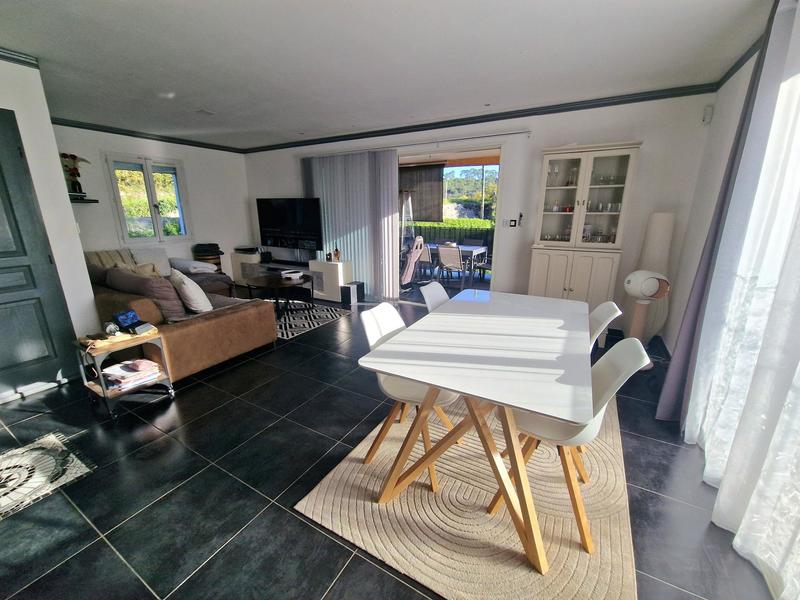 Maison - 150 m² - 5 pièces