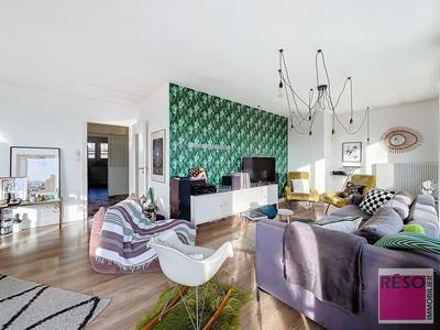 Appartement - 128 m² - 4 pièces