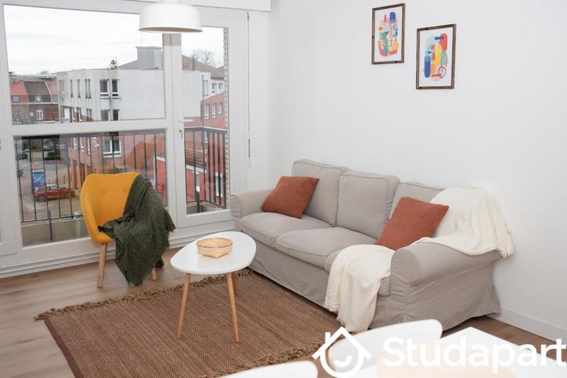 Chambre - 11 m² - 1 pièce