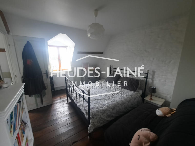 Maison - 220 m² - 8 pièces