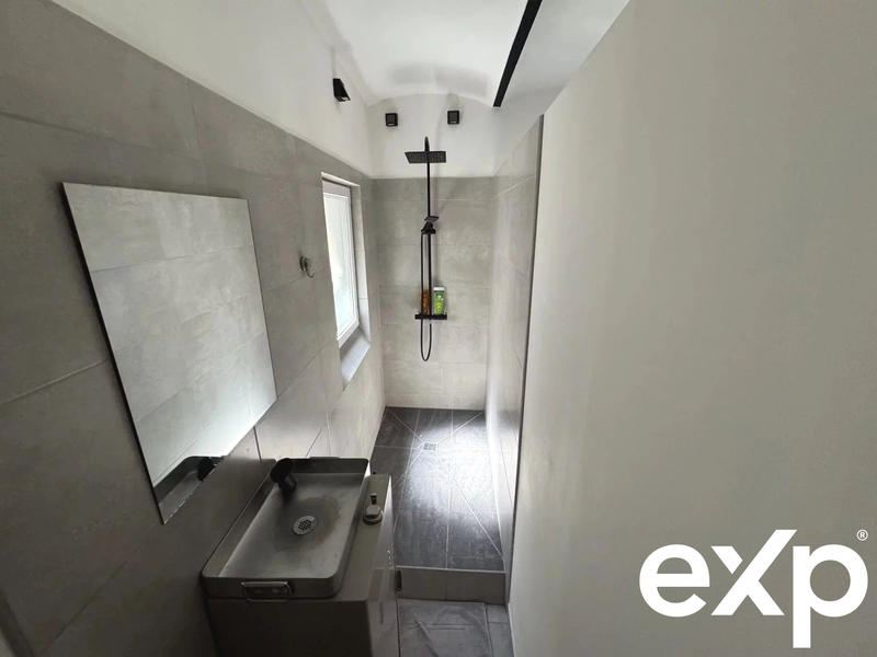 Maison traditionnelle - 84 m² - 4 pièces