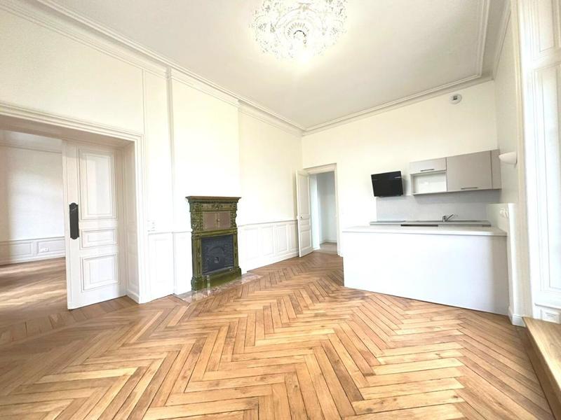 Appartement - 117 m² - 4 pièces