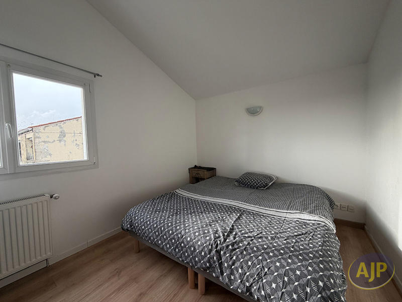 Maison - 84 m² - 5 pièces