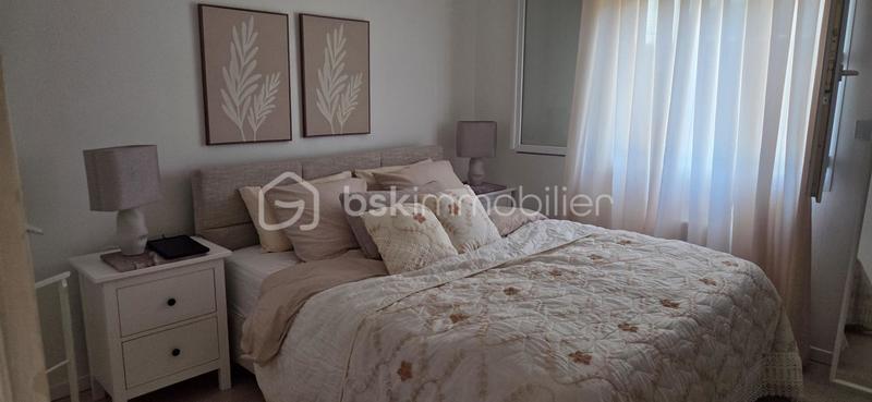 Maison traditionnelle - 90 m² - 4 pièces