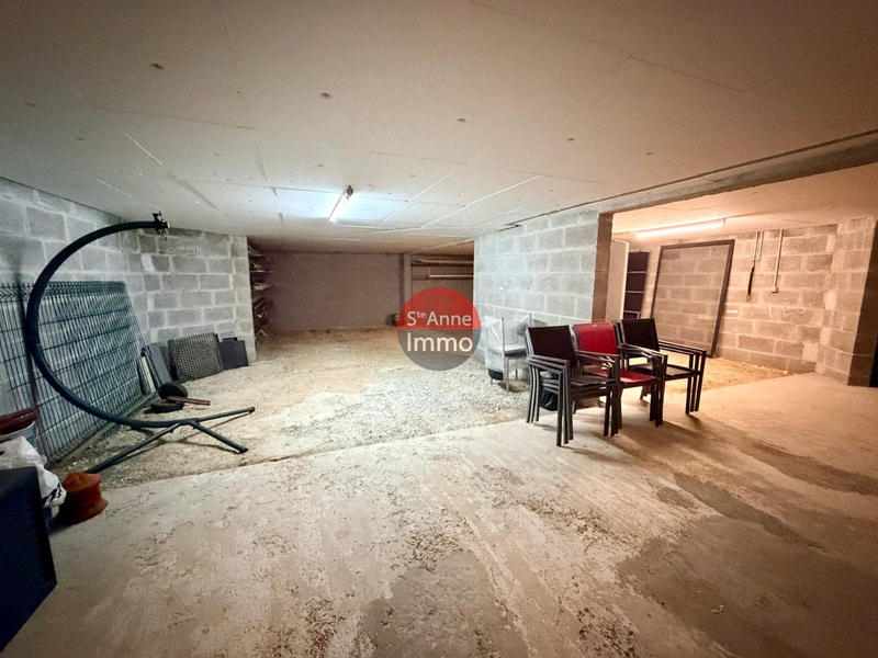 Maison - 200 m² - 10 pièces