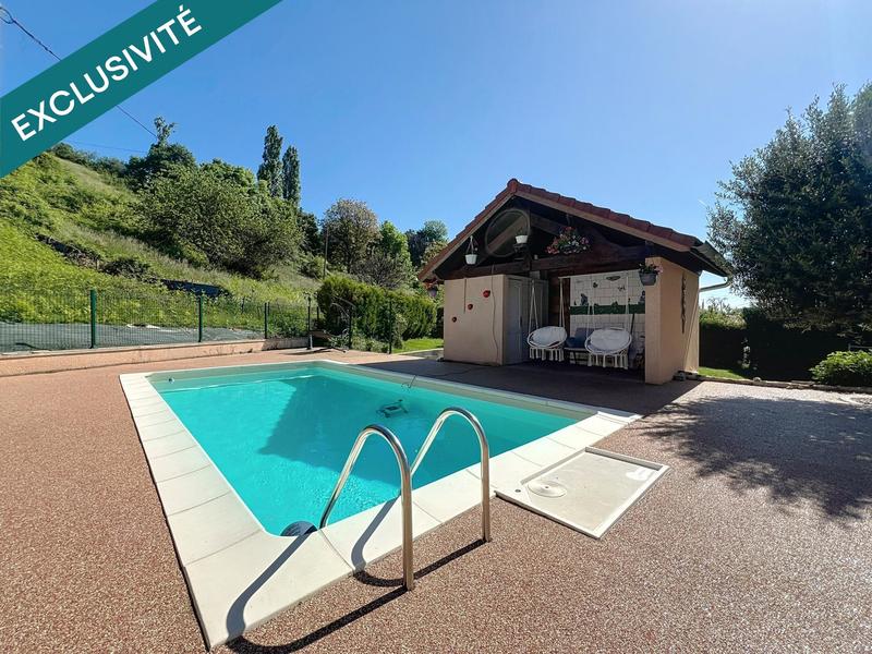 Maison - 210 m² - 8 pièces