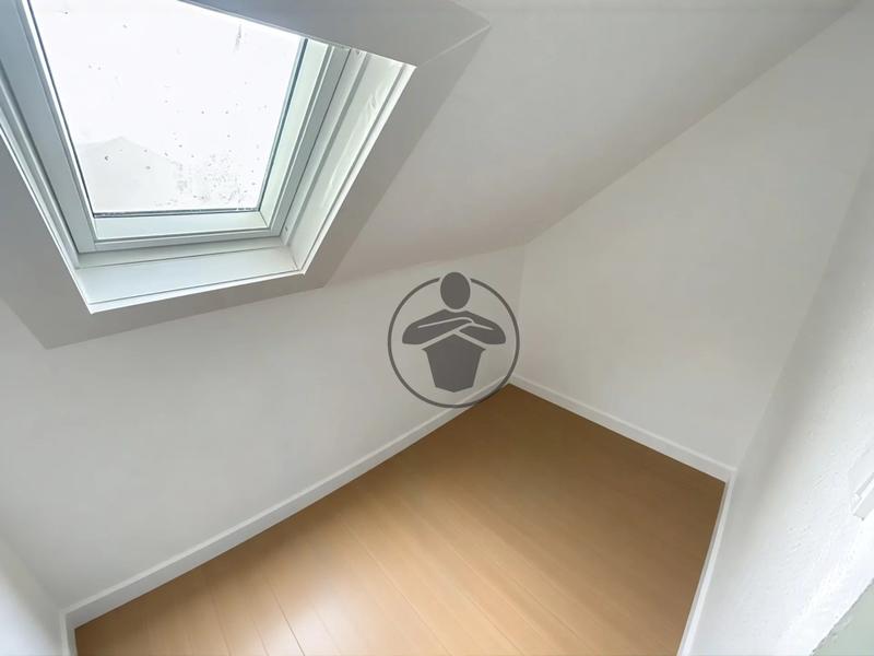 Maison - 165 m² - 6 pièces