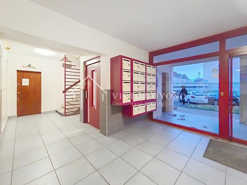 Appartement - 81 m² - 5 pièces