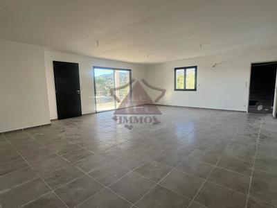 Villa - 95 m² - 4 pièces
